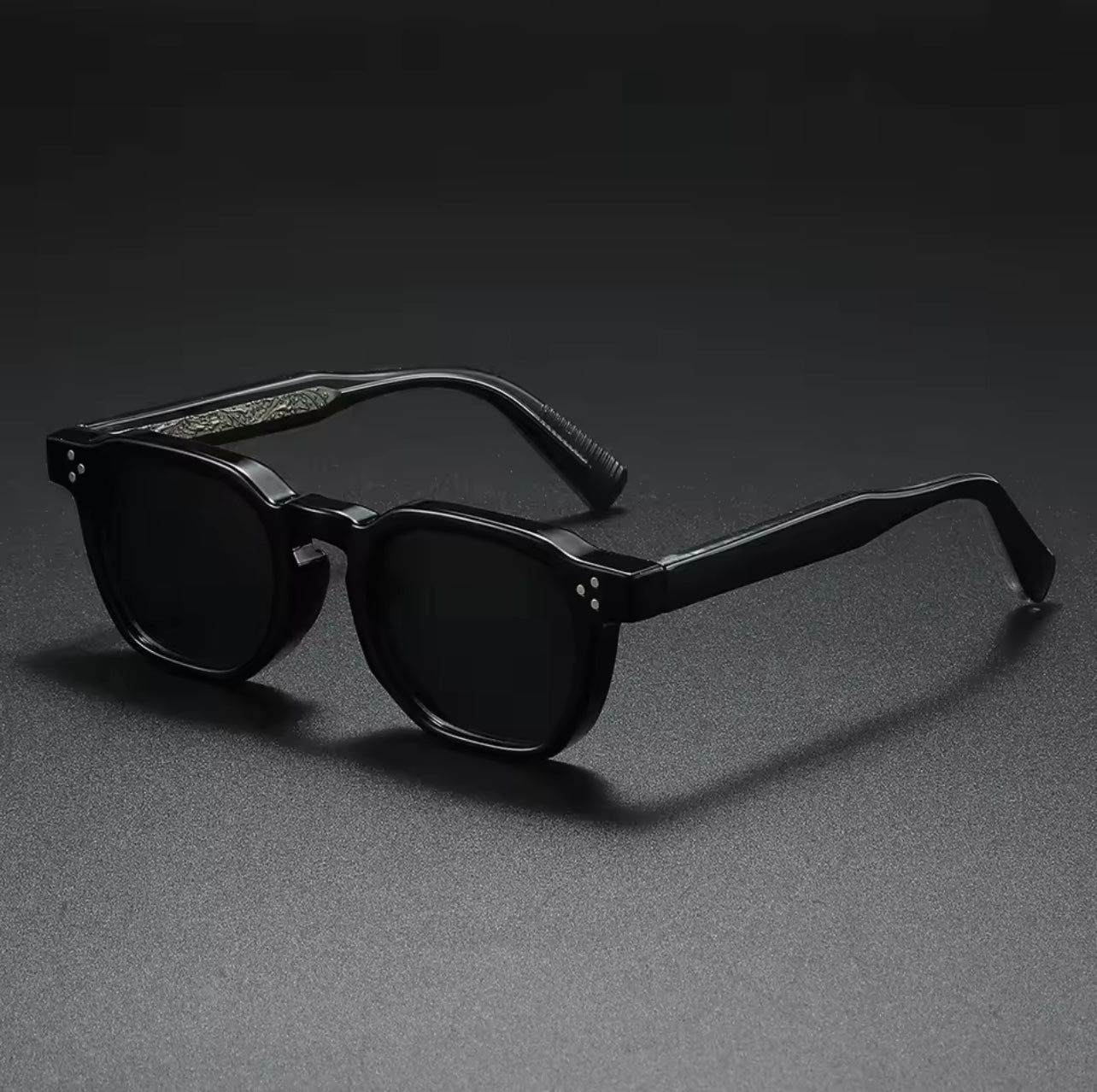 OXE - OFFSCENE Signature Sunglasses